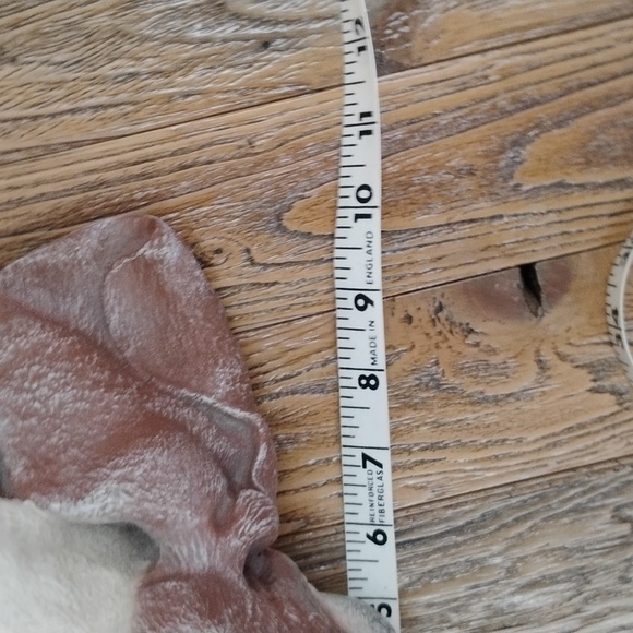 Signed Ceramic Basset  Hound from 2000.  "Ashby" - Picture 10 of 10